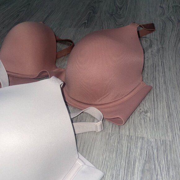 Set of Two Aerie Real Free Bras - Picture 3 of 14